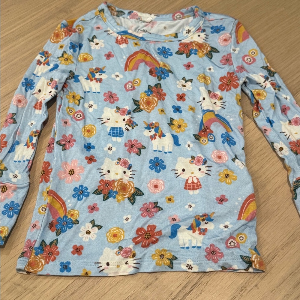 Posh Peanut x Hello Kitty Sanrio bamboo viscose pajamas 2T - Picture 2 of 4